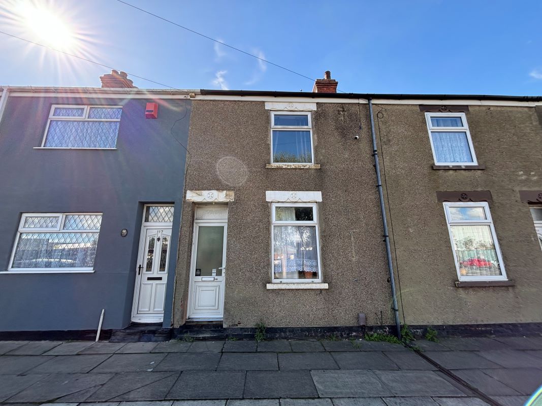 Property for Auction in Lincolnshire - 119 Armstrong Street, Grimsby, South Humberside, DN31 2QQ