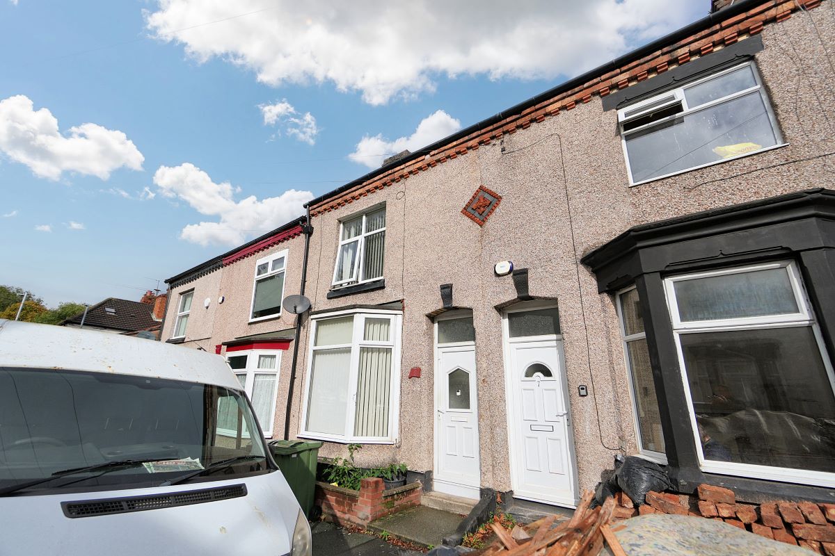 Property for Auction in South Yorkshire - 5 Larch Road, Birkenhead, Merseyside, CH42 0JG