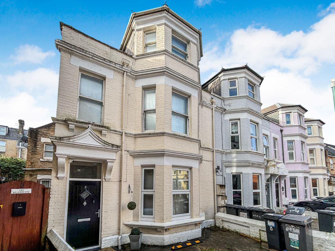 Property for Auction in South West - The Maisonette, 8 Eldon Place, Bournemouth, Dorset, BH4 9AZ