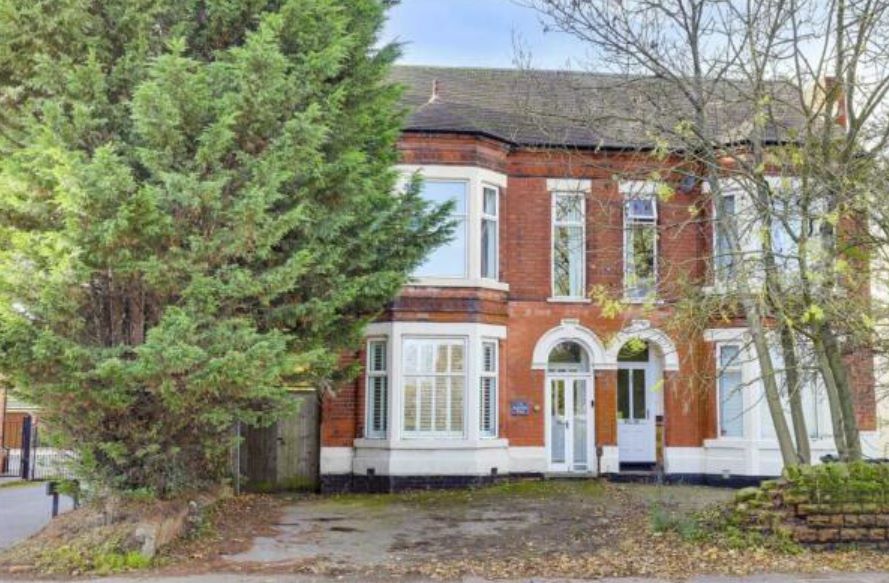 Property for Auction in Nottinghamshire & Derby - 110 Radcliffe Road West Bridgford, Nottingham, Nottinghamshire, NG2 5HG