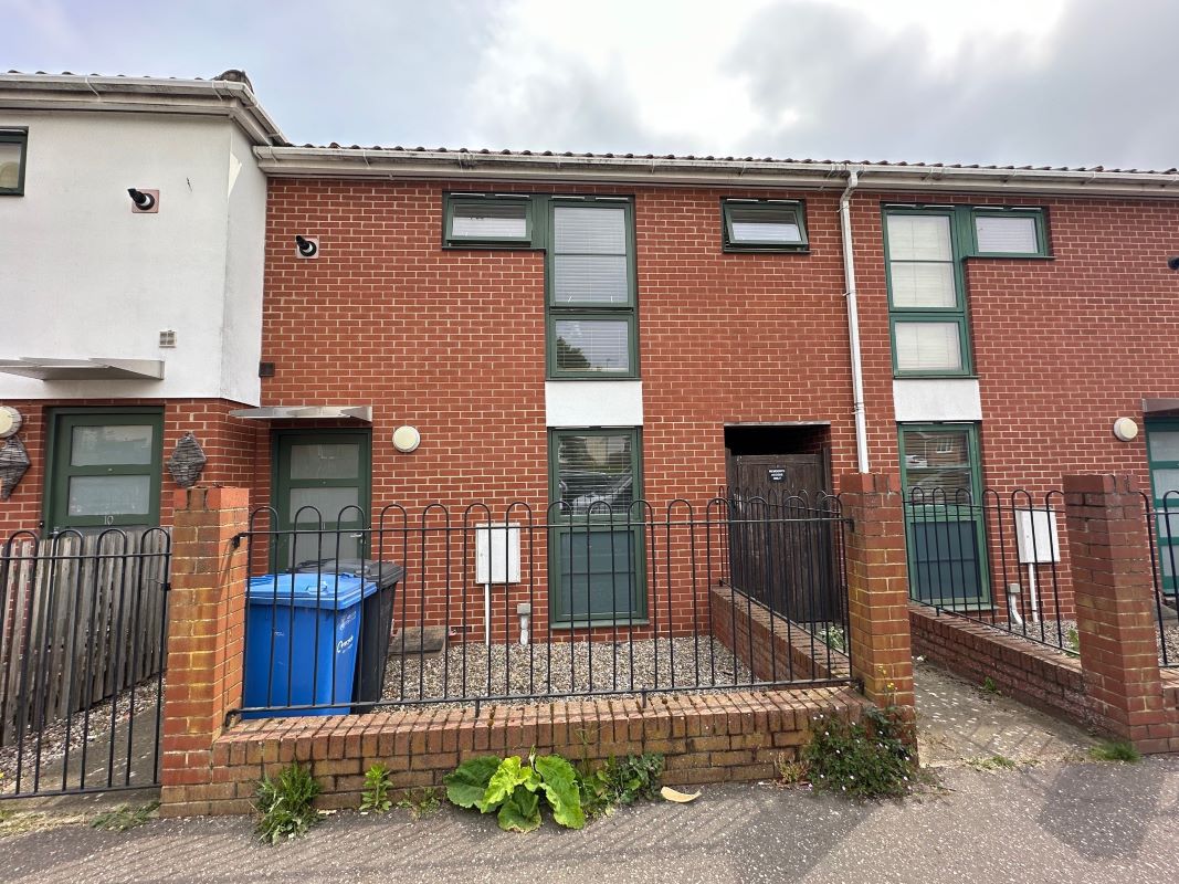 Property for Auction in East Anglia - 11 Park House Court Catton Grove Road, Norwich, Norfolk, NR3 3QL