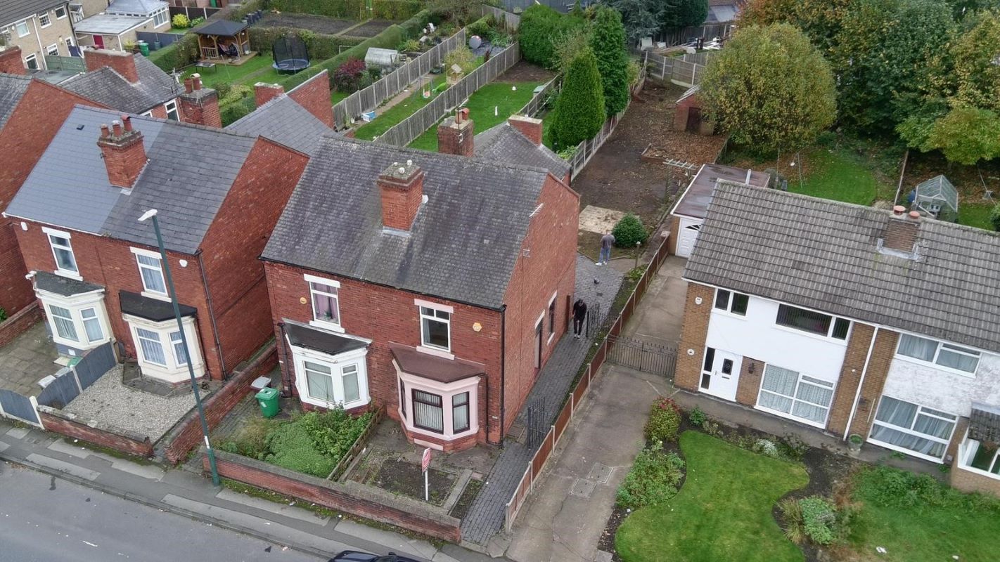 Property for Auction in Nottinghamshire & Derby - 225 Cinderhill Road, Nottingham, Nottinghamshire, NG6 8SE