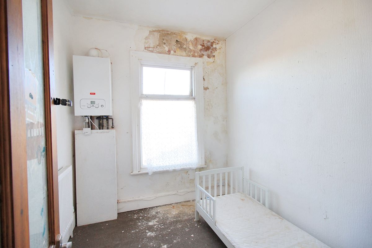 33 Julian Street, Grimsby, South Humberside, DN32 8BG