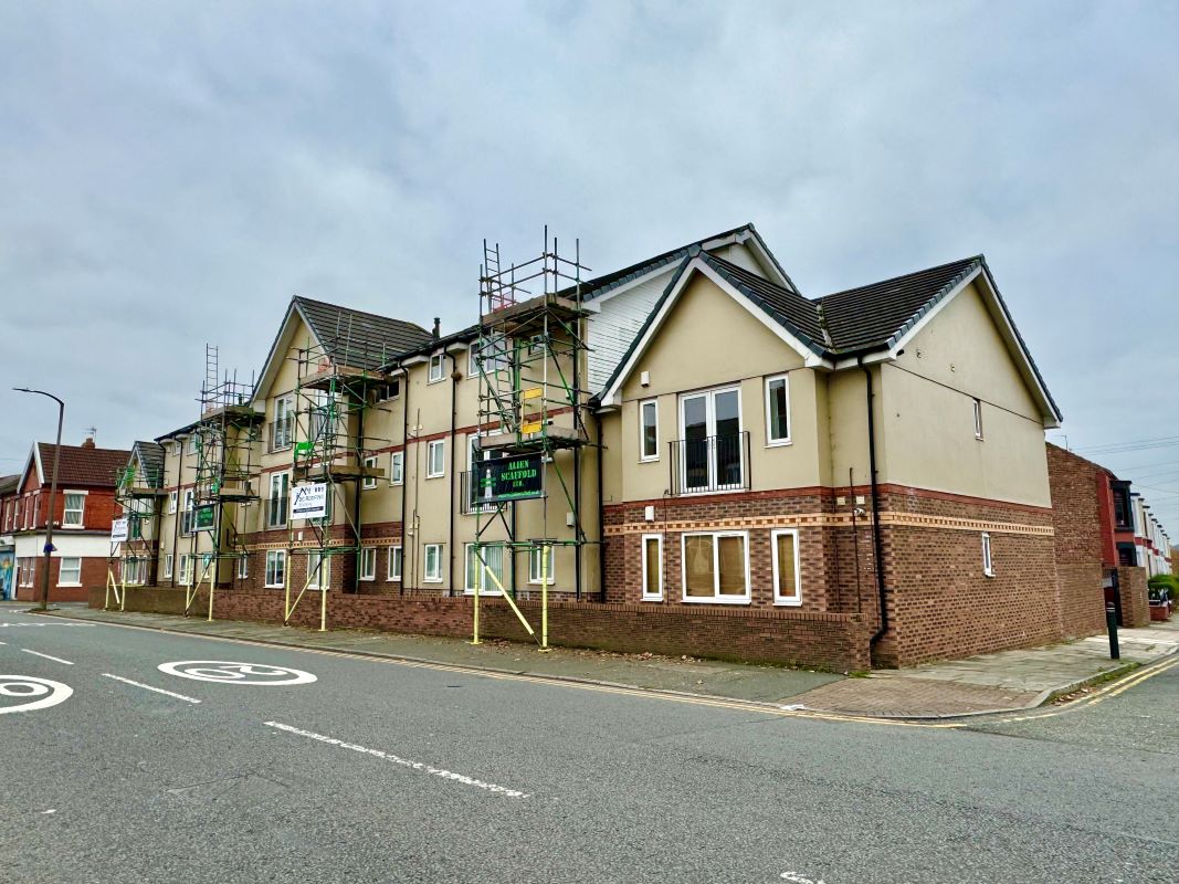 Property for Auction in Cheshire, Staffordshire & Shropshire - Flat 5 Amidian Court, Wallasey, Merseyside, CH44 4BT