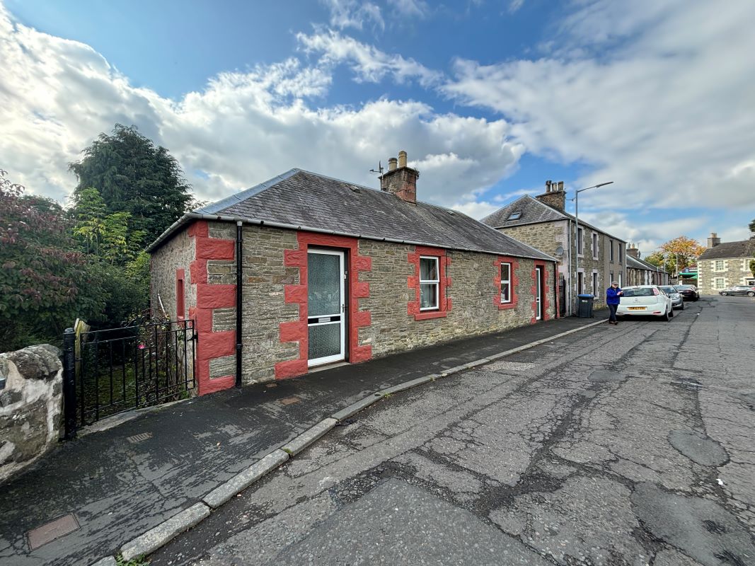 Property for Auction in Scotland - 14-16 Dovecot Park, Selkirk, Selkirkshire, TD7 4ES