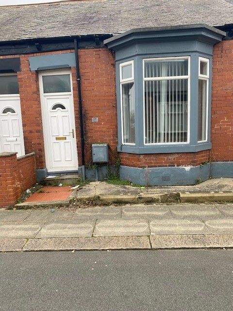 Property for Auction in North East - 128 Canon Cockin Street, Sunderland, Tyne and Wear, SR2 8PR