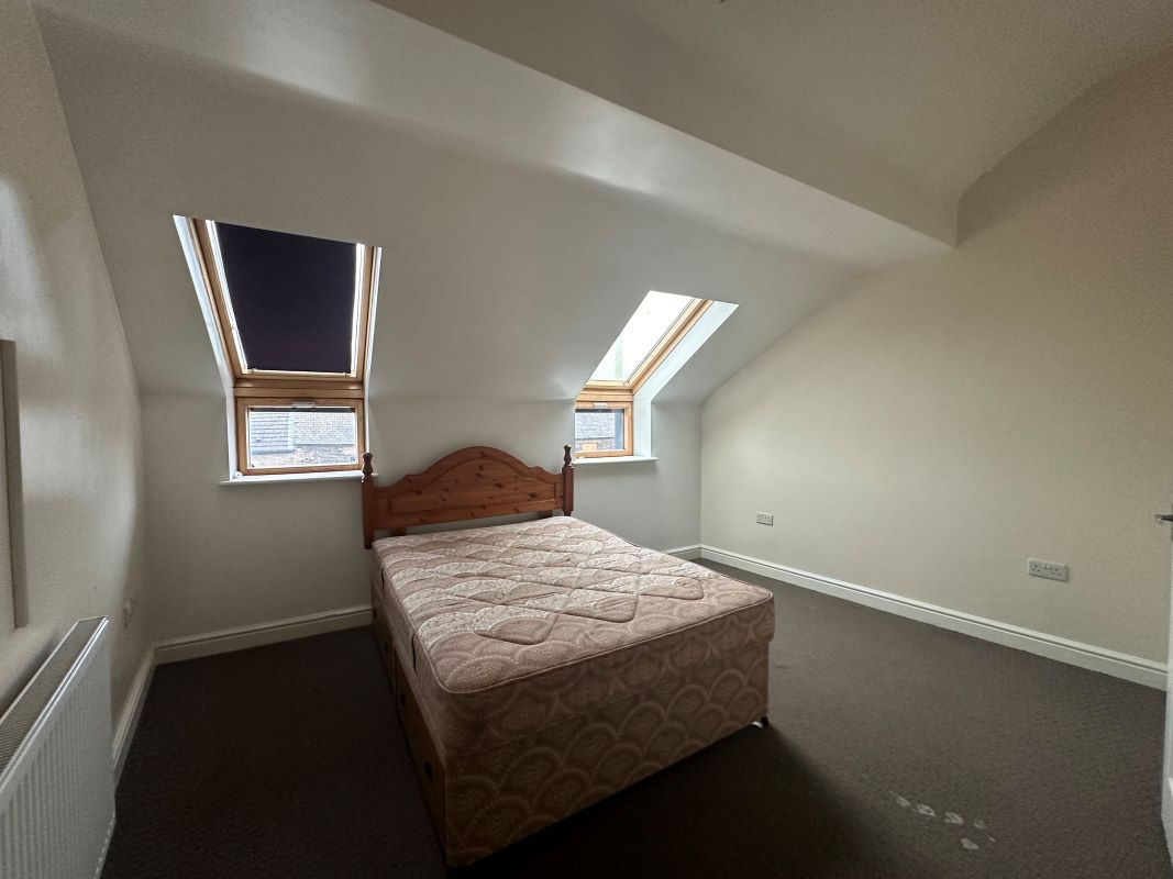 Carr House Doncaster Road, Barnsley, South Yorkshire, S63 9HL