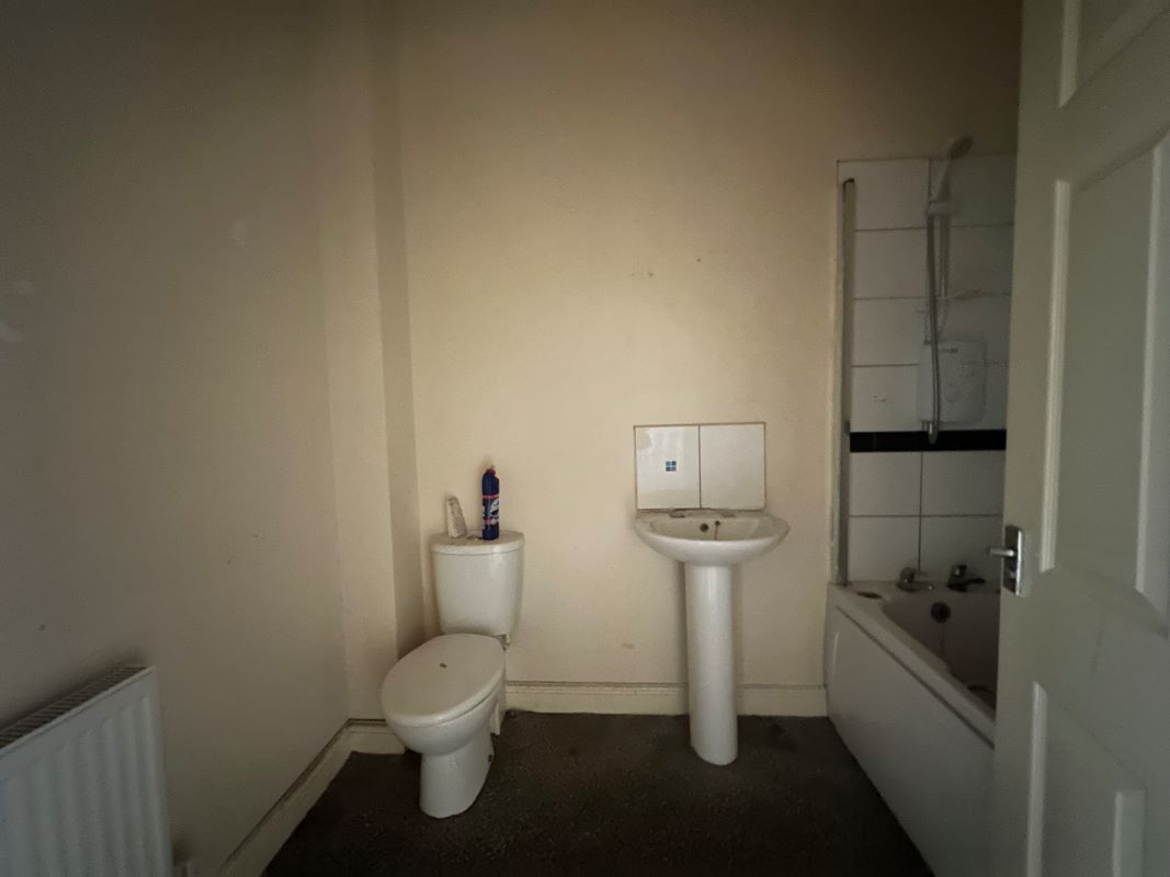 Carr House Doncaster Road, Barnsley, South Yorkshire, S63 9HL