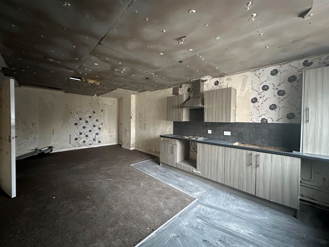 Carr House Doncaster Road, Barnsley, South Yorkshire, S63 9HL