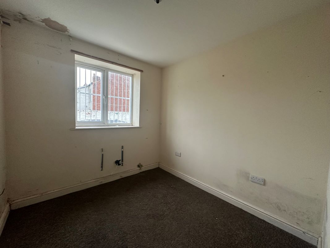 Carr House Doncaster Road, Barnsley, South Yorkshire, S63 9HL