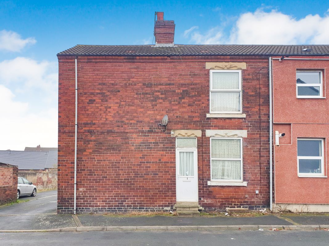 Property for Auction in Lincolnshire - 1 Garden Street Goldthorpe, Rotherham, South Yorkshire, S63 9HZ