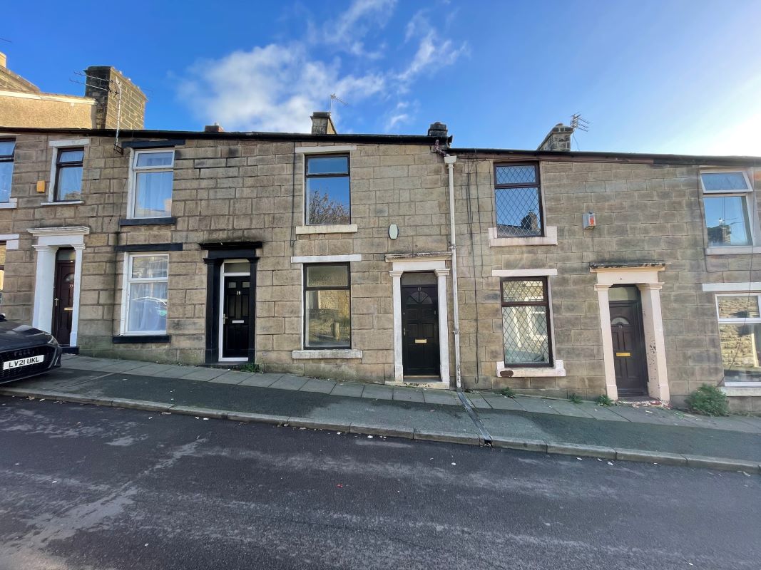 Property for Auction in North West - 17 Sarah Street, Darwen, Lancashire, BB3 3ET