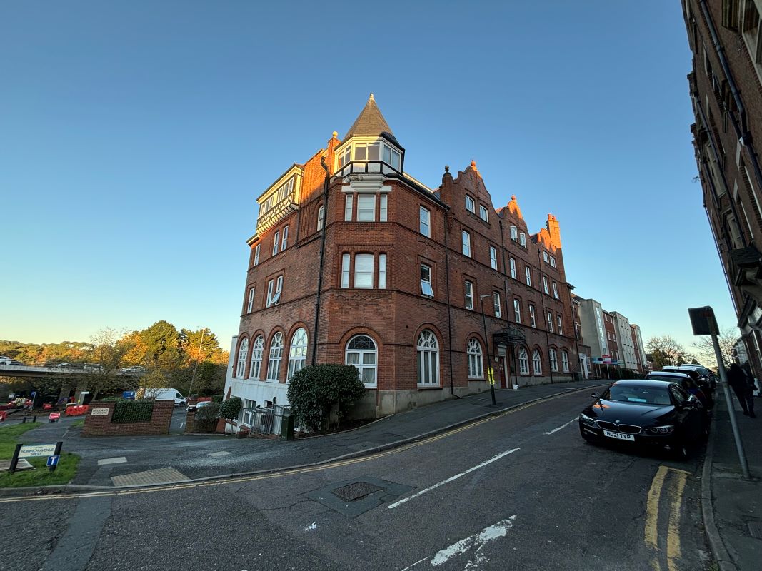 Property for Auction in South West - Flat 18 Midland Heights, Bournemouth, Dorset, BH2 6AJ