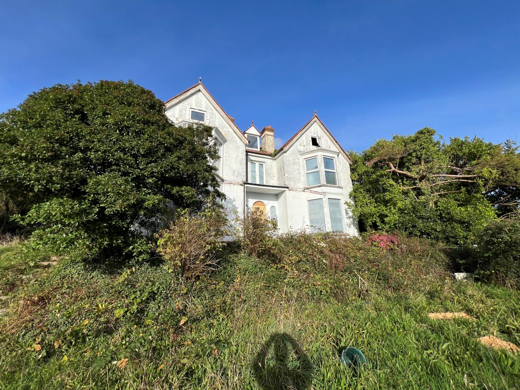 Property for Auction in South West - The Gables, 14 Church Hill, Helston, Cornwall, TR13 8NW