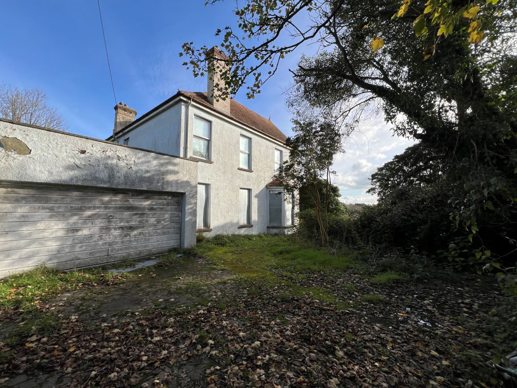 The Gables, 14 Church Hill, Helston, Cornwall, TR13 8NW