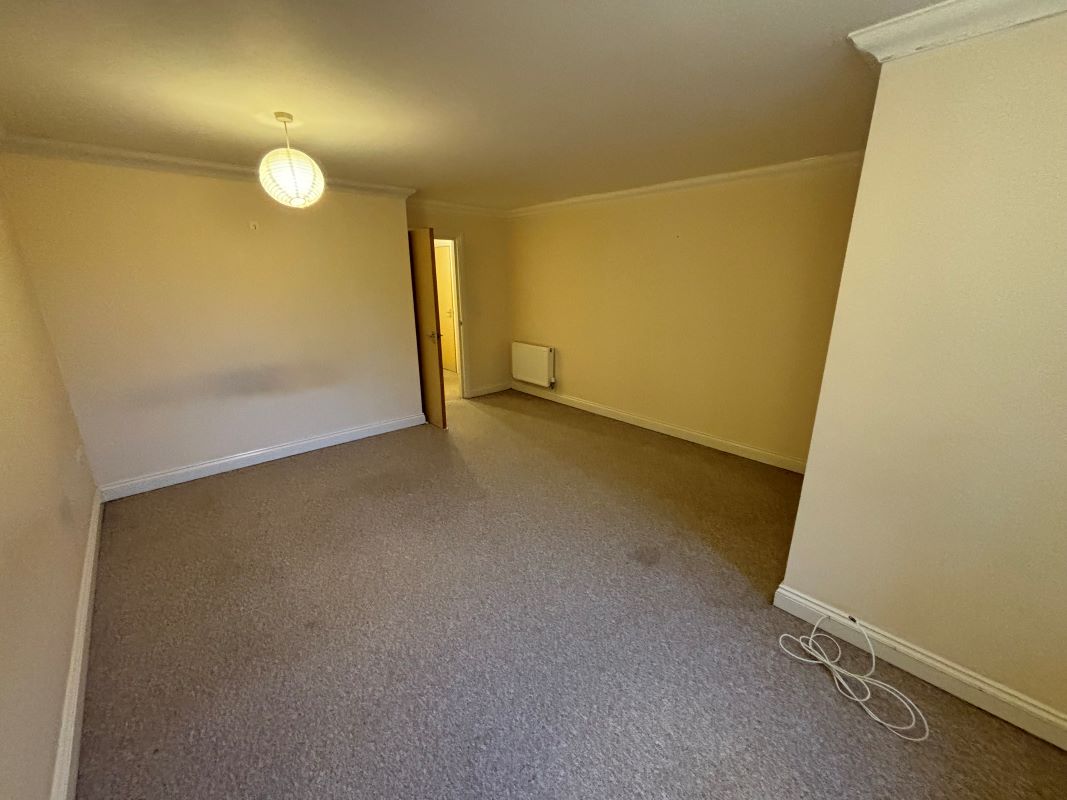 Flat 4 9 Wycliffe Road, Bournemouth, Dorset, BH9 1JP