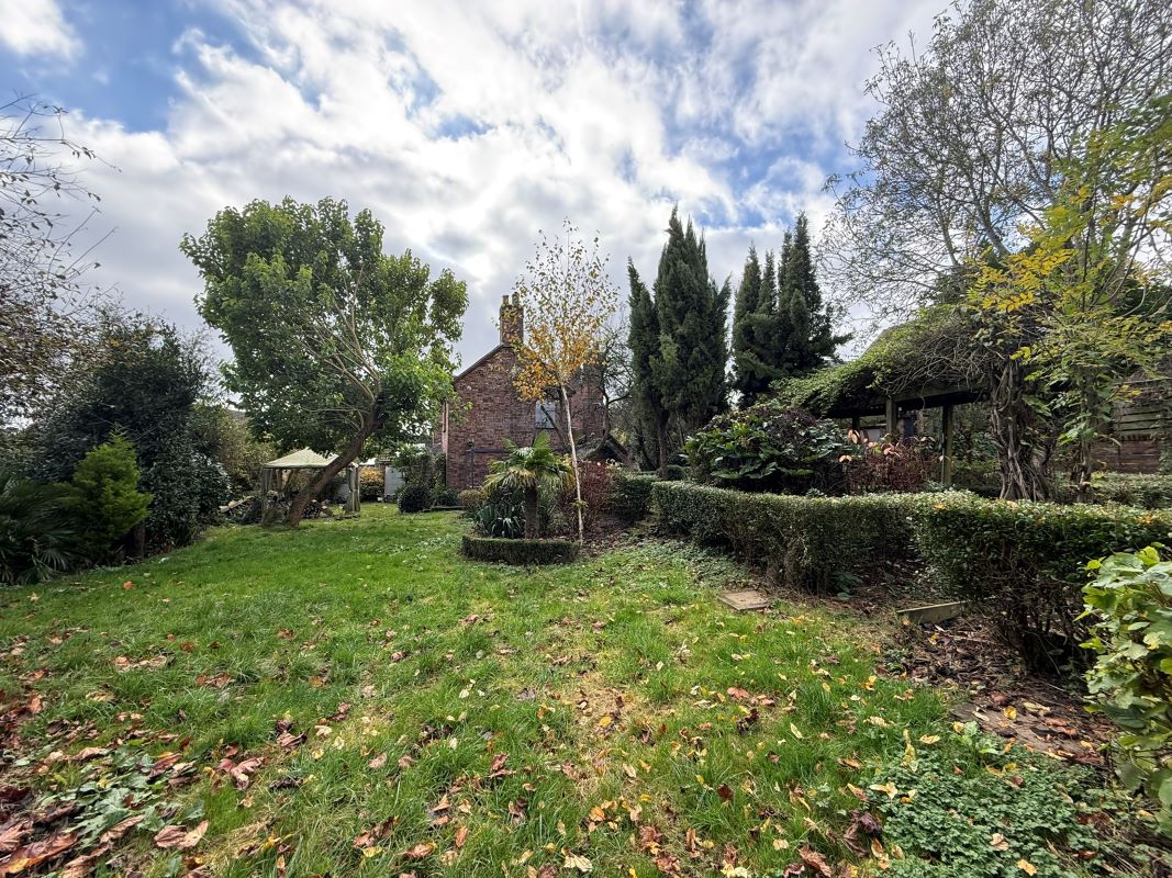 8 Station Road Madeley, Telford, Shropshire, TF7 5BA
