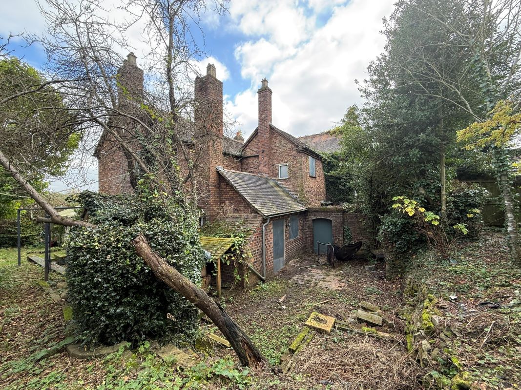 8 Station Road Madeley, Telford, Shropshire, TF7 5BA