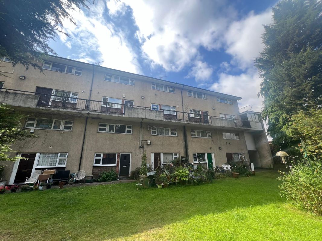 1 Binswood Close Wood End, Coventry, West Midlands, CV2 1HL