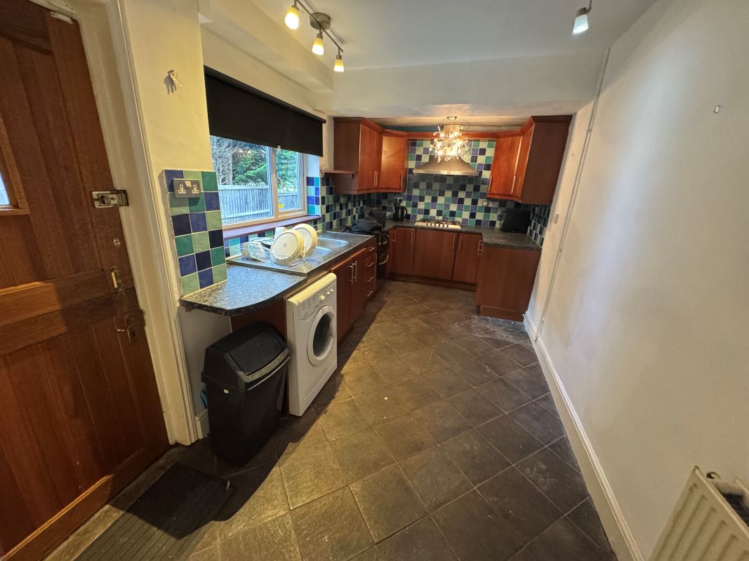 35 Derby Road, Ripley, Derbyshire, DE5 3HR