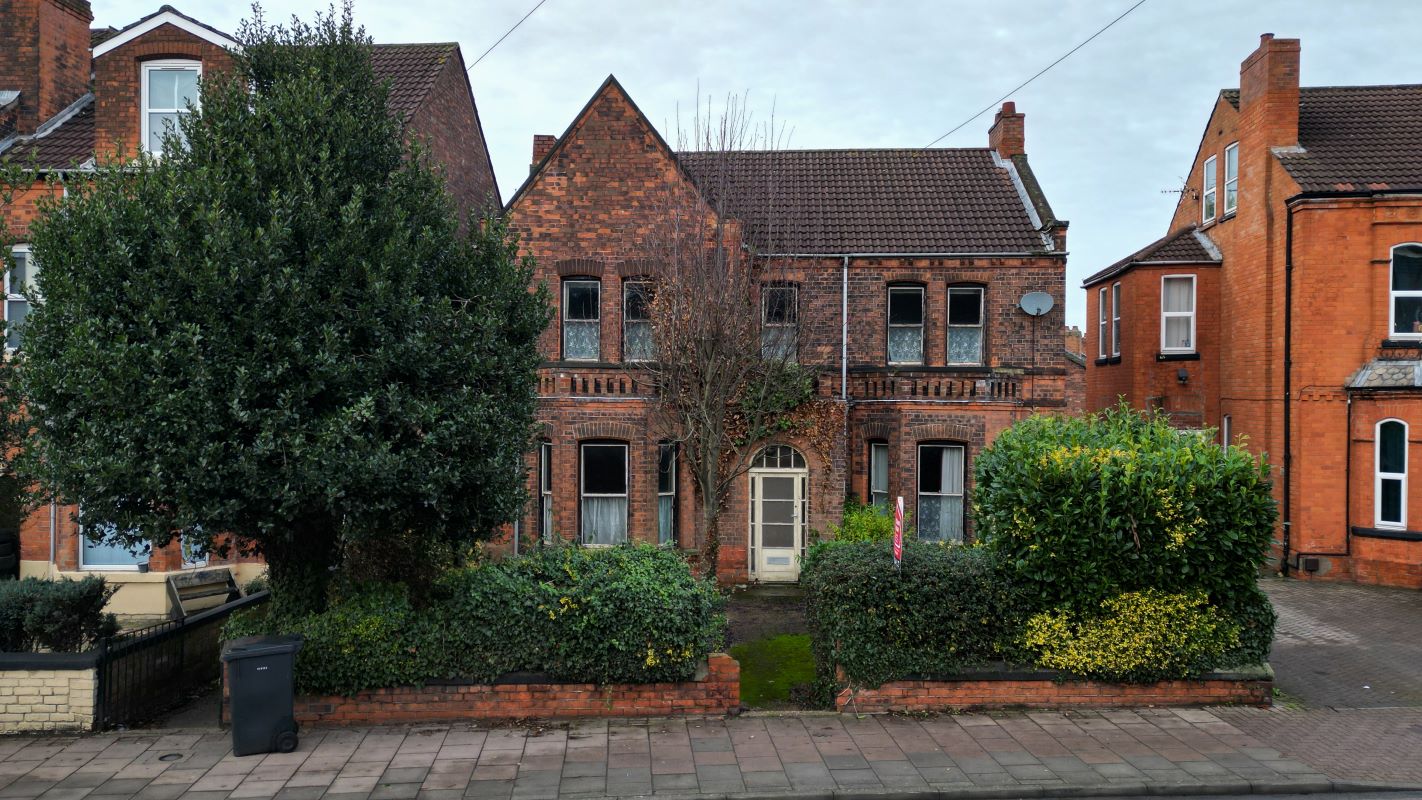 Property for Auction in Lincolnshire - 35 Spital Terrace, Gainsborough, Lincolnshire, DN21 2HD