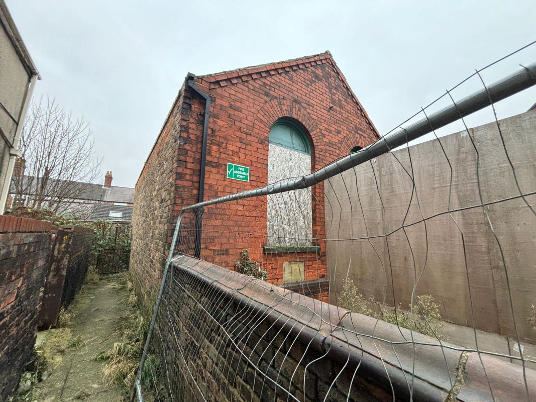 Property for Auction in Lincolnshire - Hall adjacent to Beaconthorpe Methodist Church, Cleethorpes, South Humberside, DN35 7LB