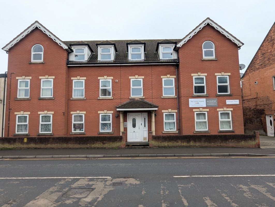 Property for Auction in South West - 6 Bishops Place Church Street, Highbridge, Somerset, TA9 3EB