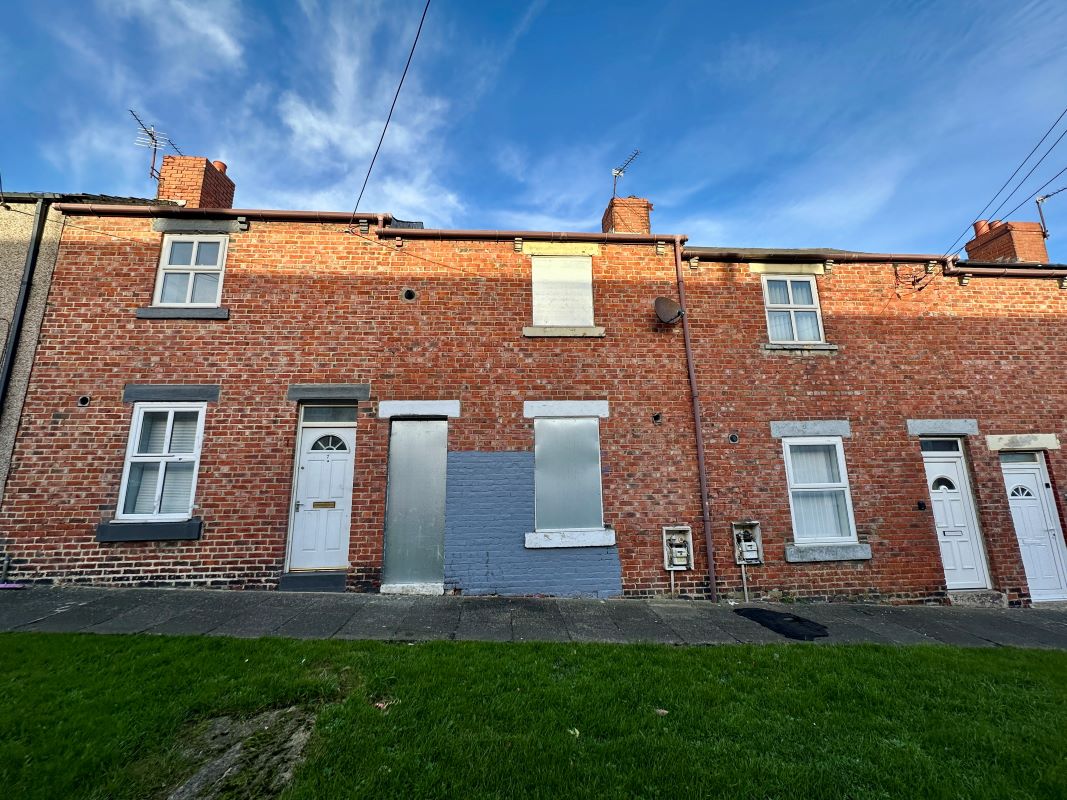 Property for Auction in South Yorkshire - 6 Barwick Street, Peterlee, County Durham, SR8 3SA