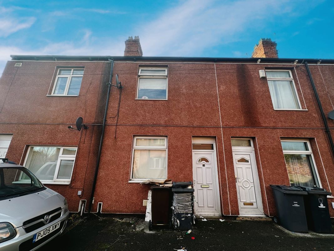 Property for Auction in South Yorkshire - 3 West Street Goldthorpe, Rotherham, South Yorkshire, S63 9JU