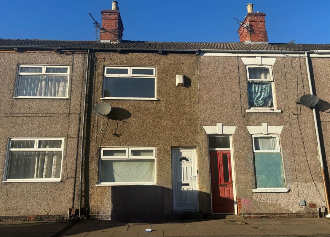 Property for Auction in Lincolnshire - 65 Ripon Street, Grimsby, South Humberside, DN31 2HQ