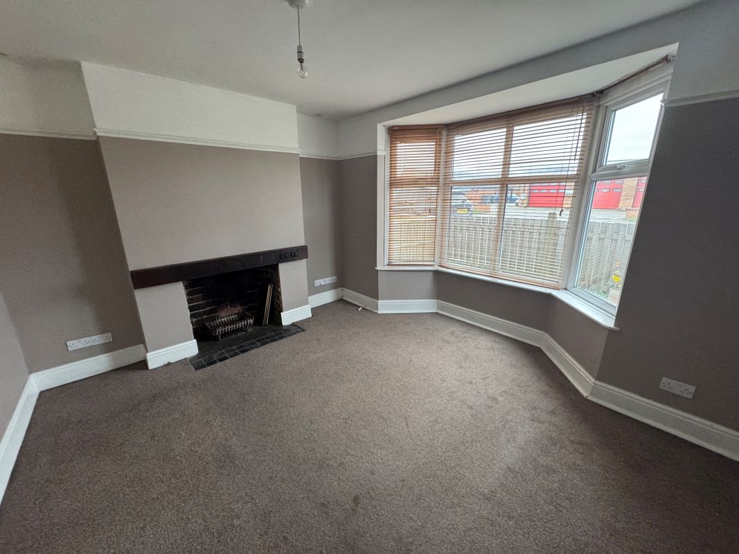 35 Derby Road, Ripley, Derbyshire, DE5 3HR