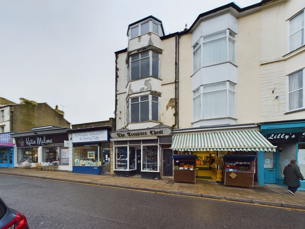 Property for Auction in Hull & East Yorkshire - 10 John Street, Filey, North Yorkshire, YO14 9DQ