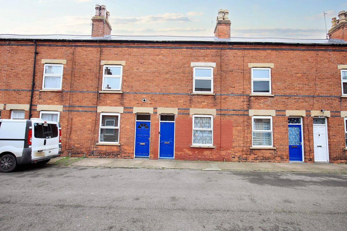 Property for Auction in Lincolnshire - 5 Cross Street, Skegness, Lincolnshire, PE25 3RH