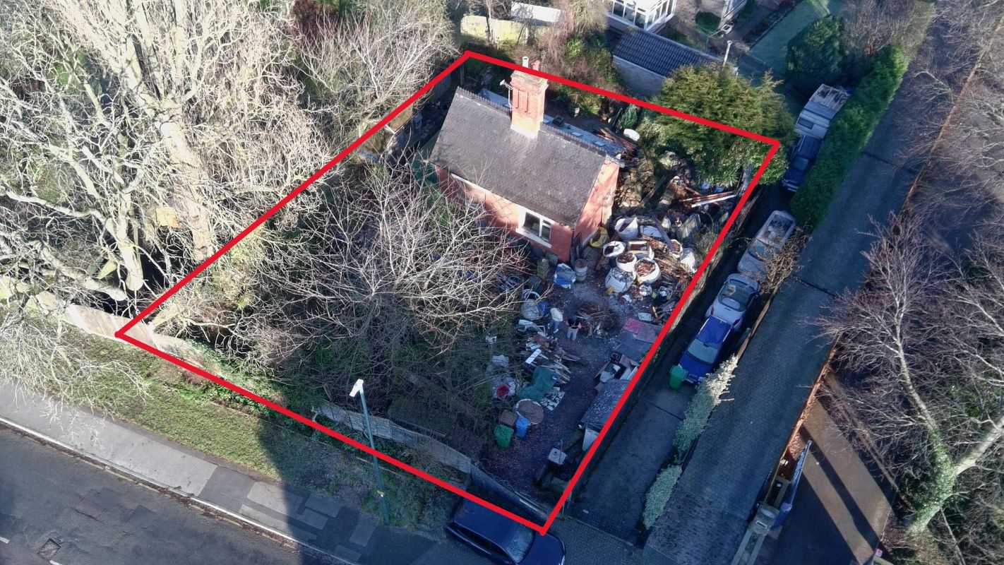 Property for Auction in Nottinghamshire & Derby - Bagnall Lodge Bagnall Road, Nottingham, Nottinghamshire, NG6 8SF