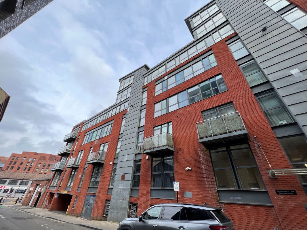 Property for Auction in South Yorkshire - Apartment 71 Mandale House, Sheffield, South Yorkshire, S1 4AD