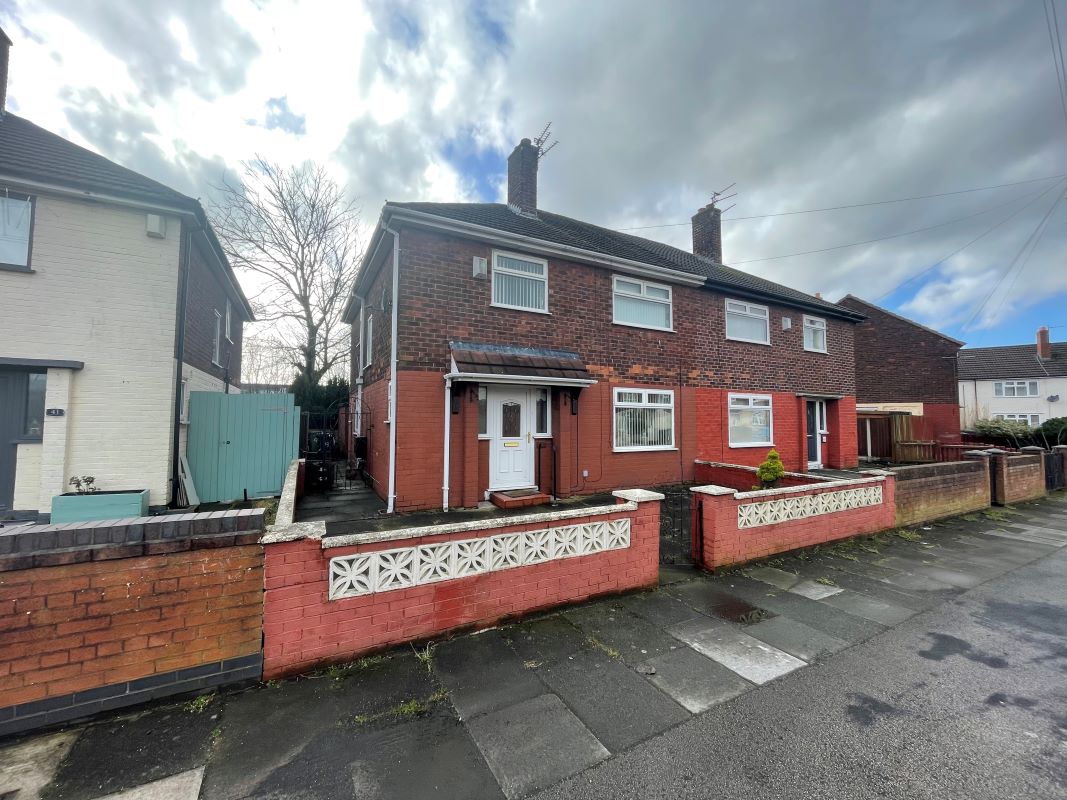 Property for Auction in North West - 43 Edinburgh Close, Bootle, Merseyside, L30 1PT