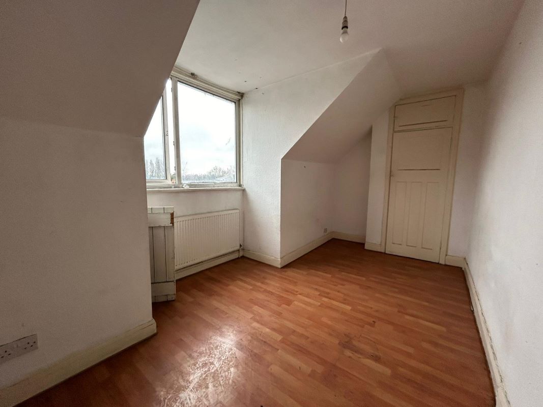 41B Blackbird Hill (2nd FF), Kingsbury, London, NW9 8RS