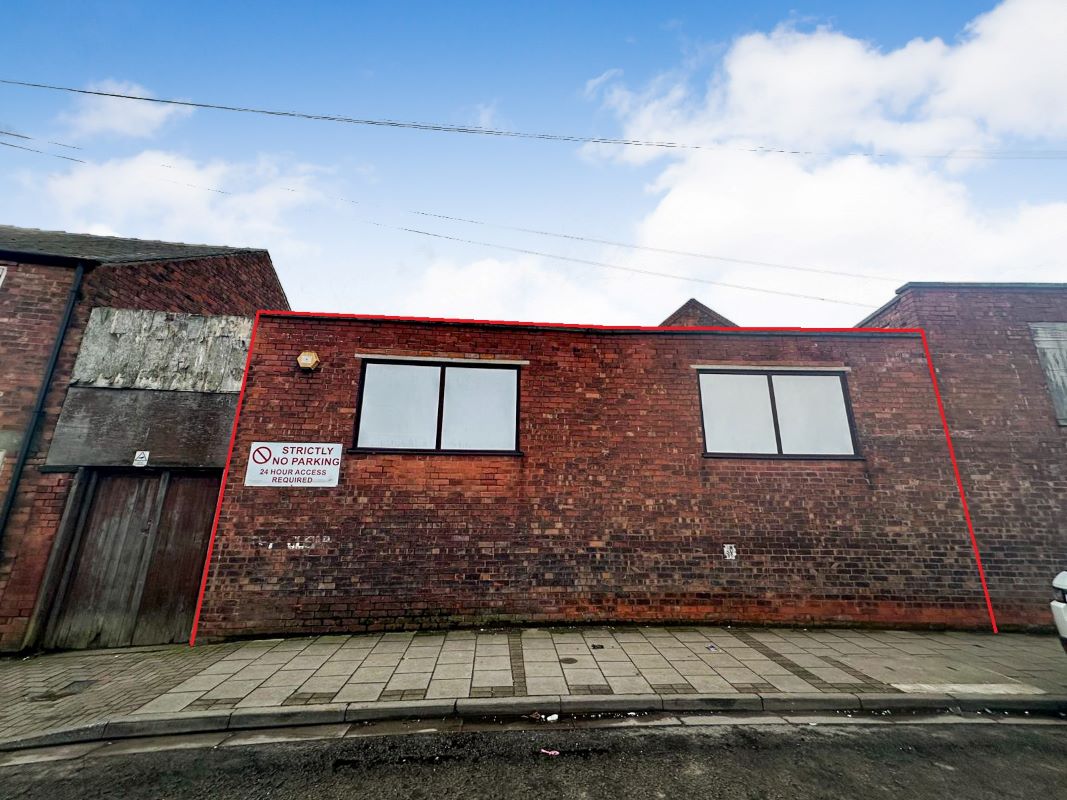 Property for Auction in Lincolnshire - Rear of 86 Church Street, Gainsborough, Lincolnshire, DN21 2JS