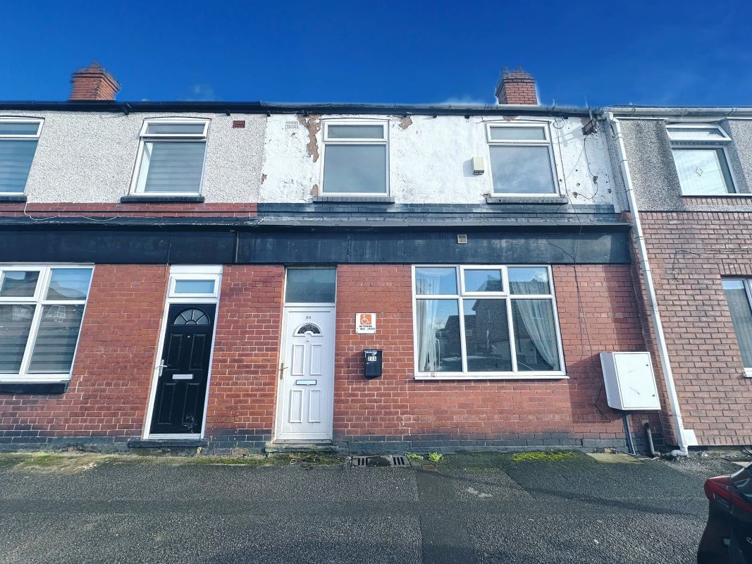 Property for Auction in South Yorkshire - Flat 2, 20 Kingsway Thurnscoe, Rotherham, South Yorkshire, S63 0TQ