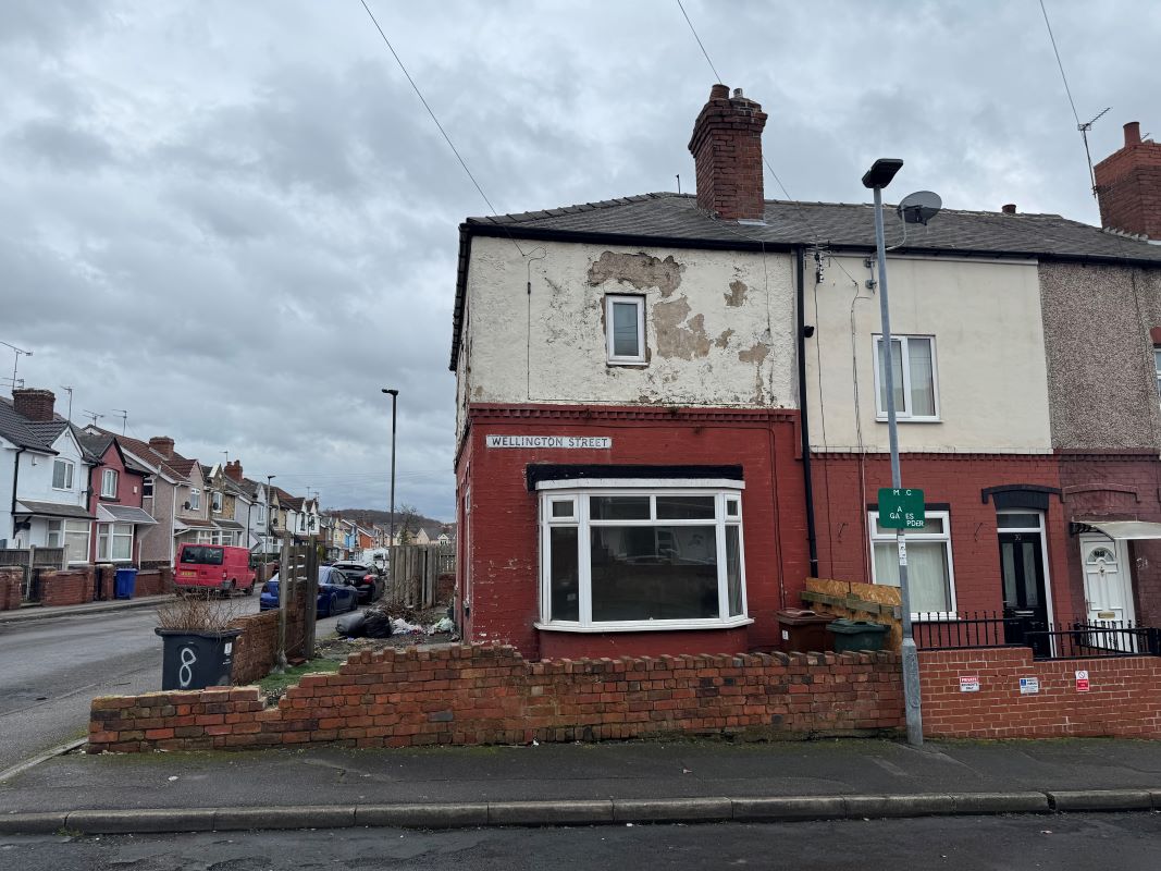 Property for Auction in South Yorkshire - 8 Frederick Street Goldthorpe, Rotherham, South Yorkshire, S63 9NL