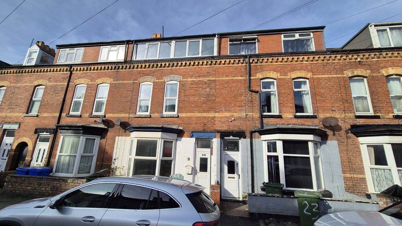 Property for Auction in Hull & East Yorkshire - 21 Clarence Road, Bridlington, East Yorkshire, YO15 2QX