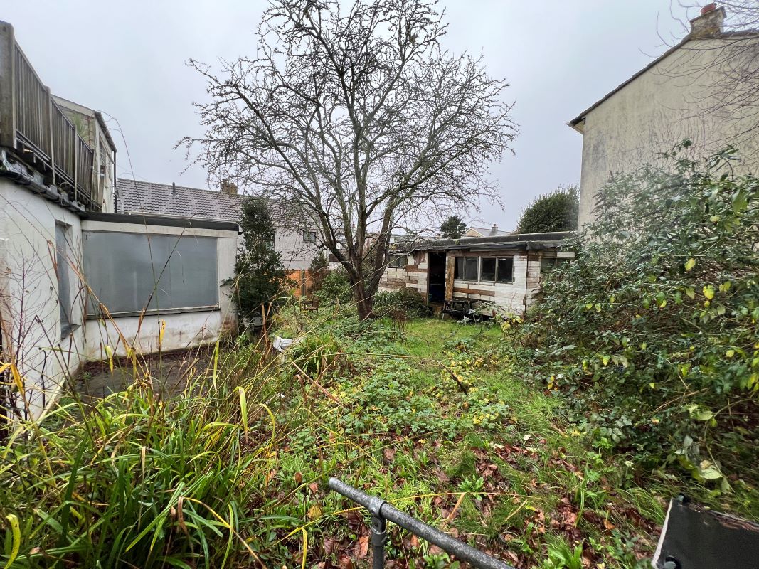 Lot Image