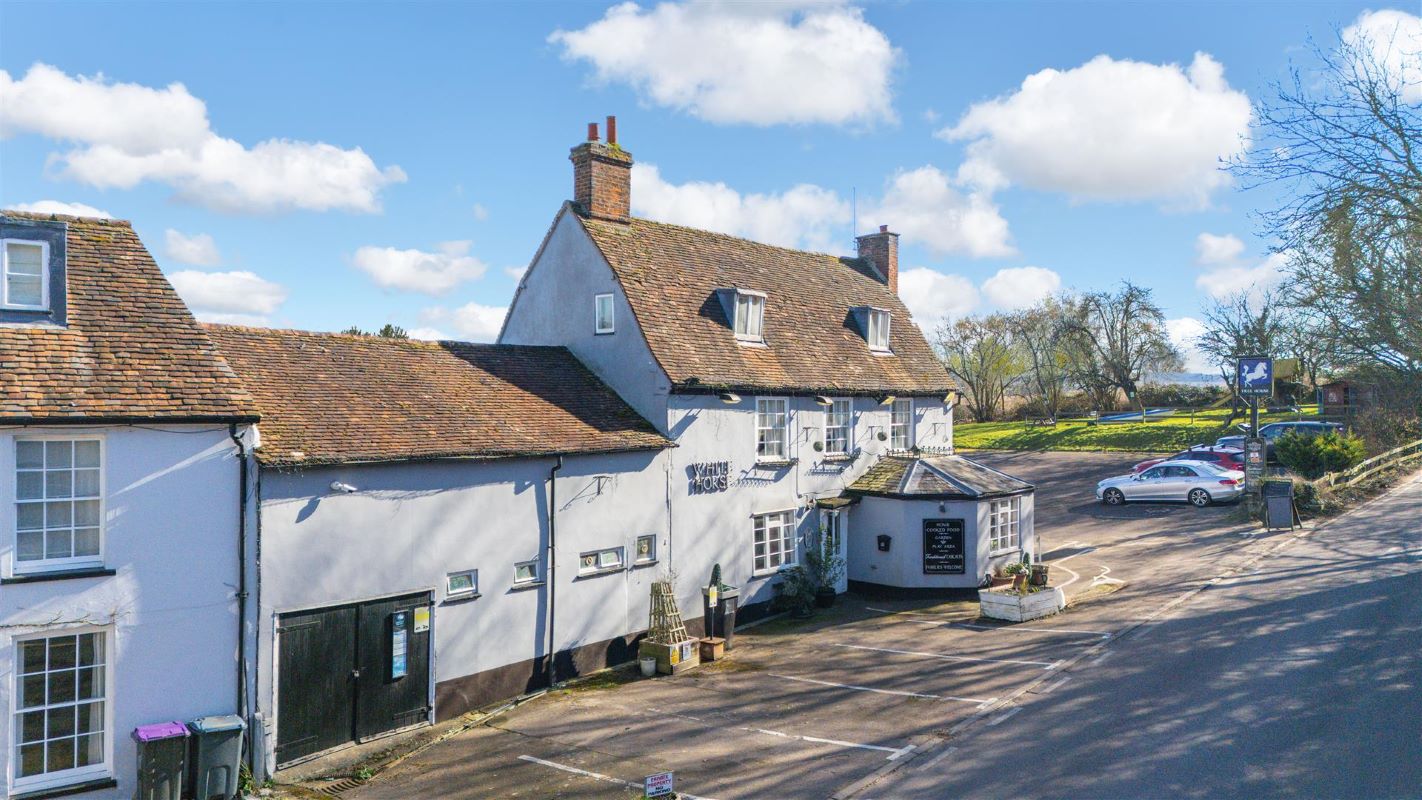 White Horse Wareside, Ware, Hertfordshire, SG12 7QX