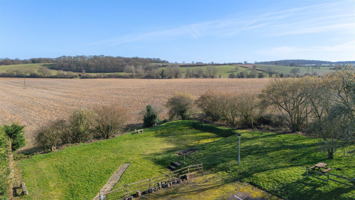 White Horse Wareside, Ware, Hertfordshire, SG12 7QX