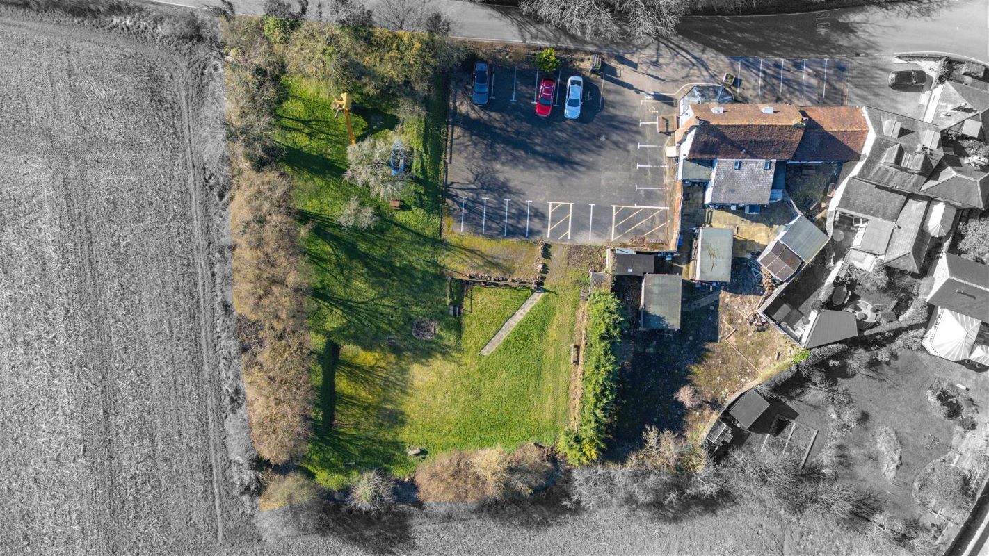 White Horse Wareside, Ware, Hertfordshire, SG12 7QX