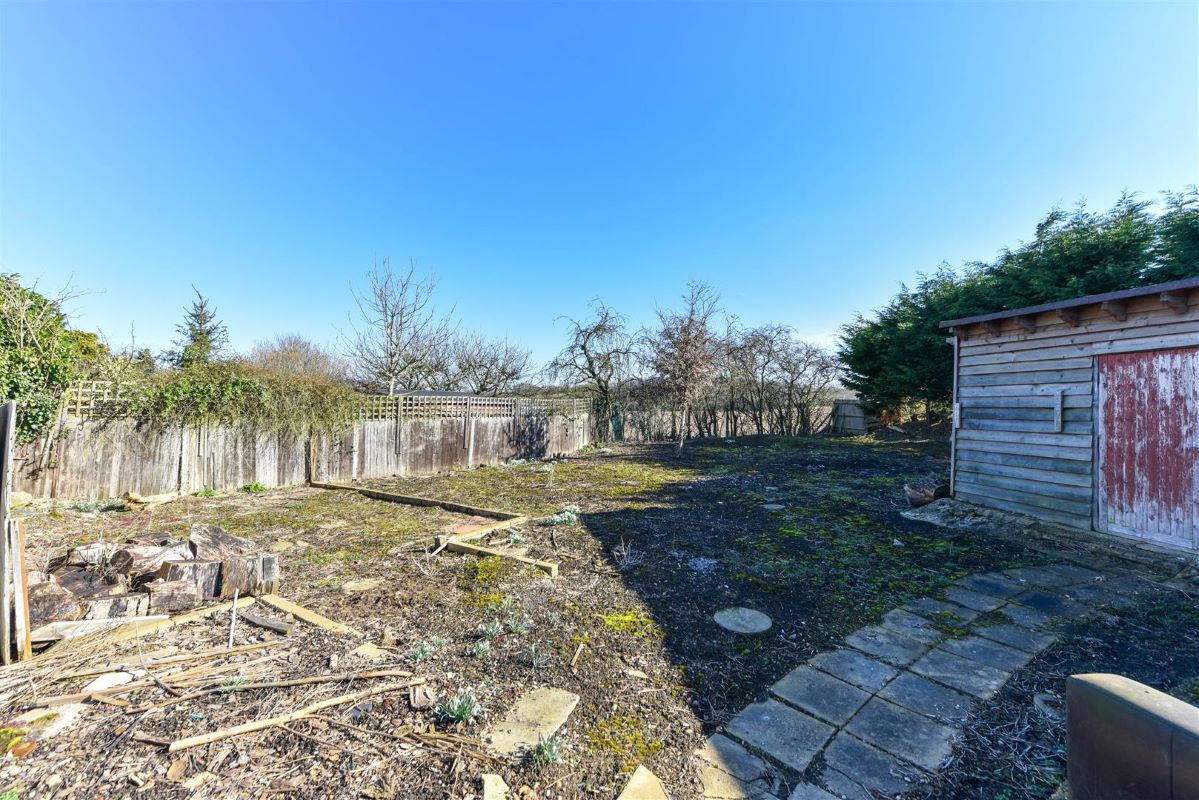 White Horse Wareside, Ware, Hertfordshire, SG12 7QX