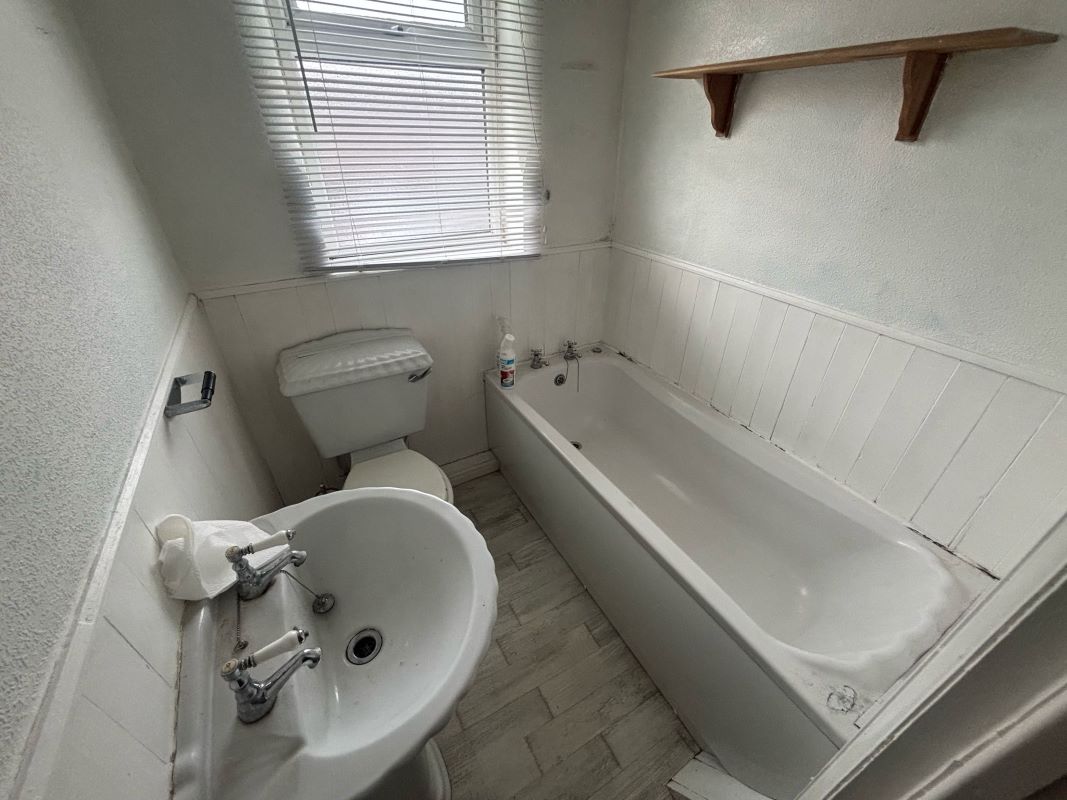 19 Chelmsford Avenue, Grimsby, South Humberside, DN34 4SA