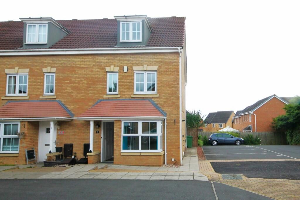 Property for Auction in North East - 6 Fescue Close, Stockton-On-Tees, Cleveland, TS18 3UH