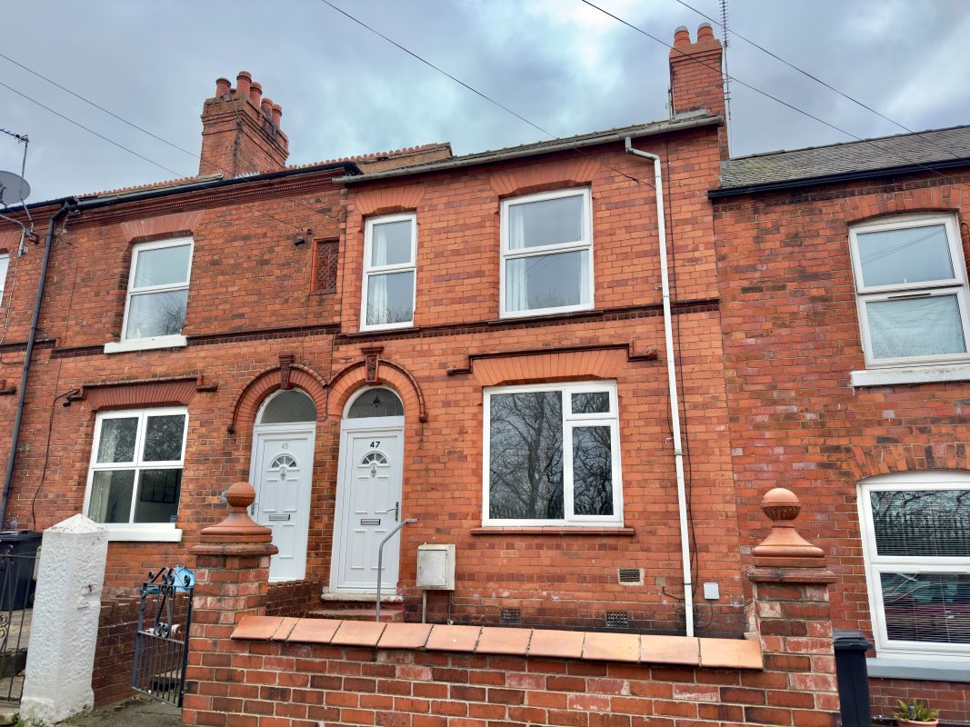 Property for Auction in Cheshire, Staffordshire & Shropshire - 47 Dee View Road Connah&apos;s Quay, Deeside, Clwyd, CH5 4AY