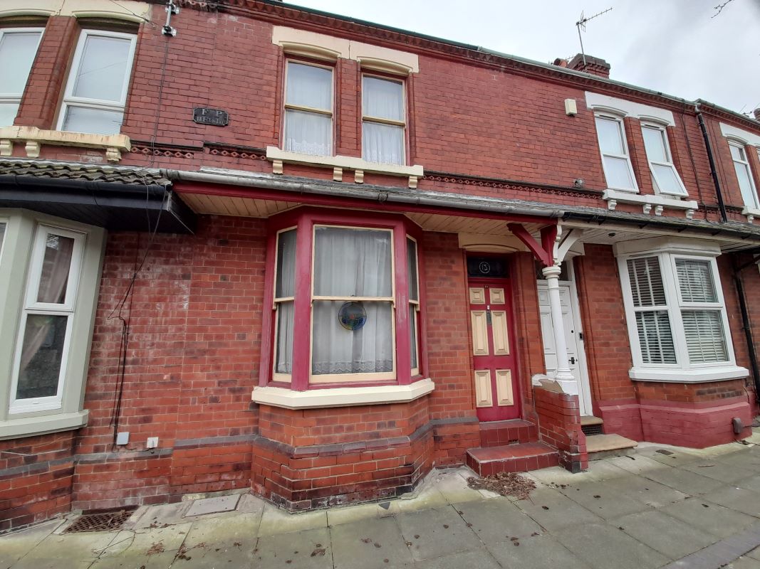 Property for Auction in Lincolnshire - 13 Exchange Street, Doncaster, South Yorkshire, DN1 3QW